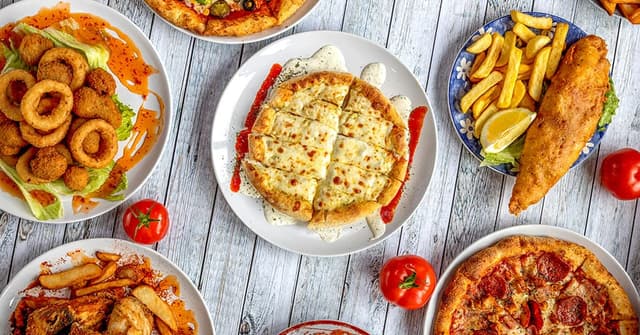 Takeaways in Hull: The Best Food Spots and What to Order